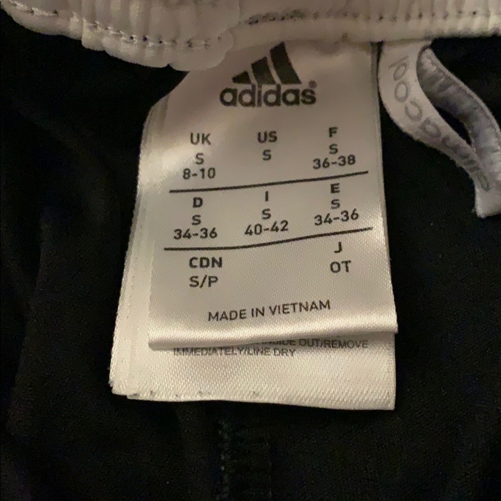 Shorts - Picture 2 of 2